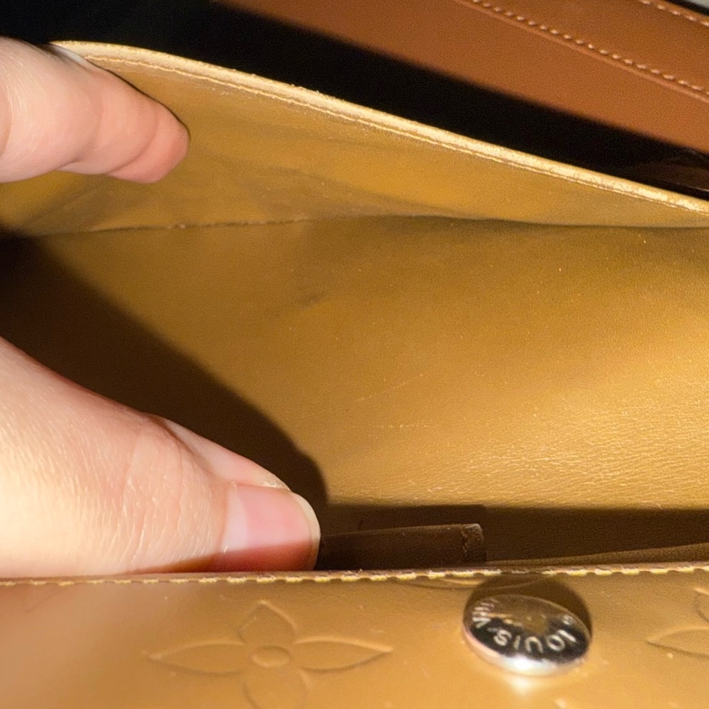 Louis Vuitton Gold Matte Vernis Porte-Tresor International Wallet - Picture 12 of 15